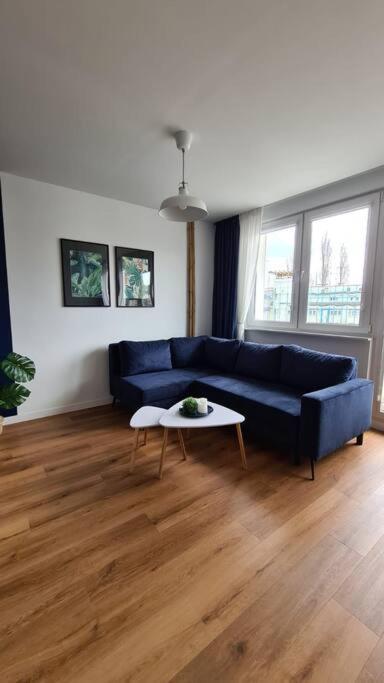 Sloneczny Apartament W Centrum Gdyni 2 Pokojowy Гдиня Екстериор снимка